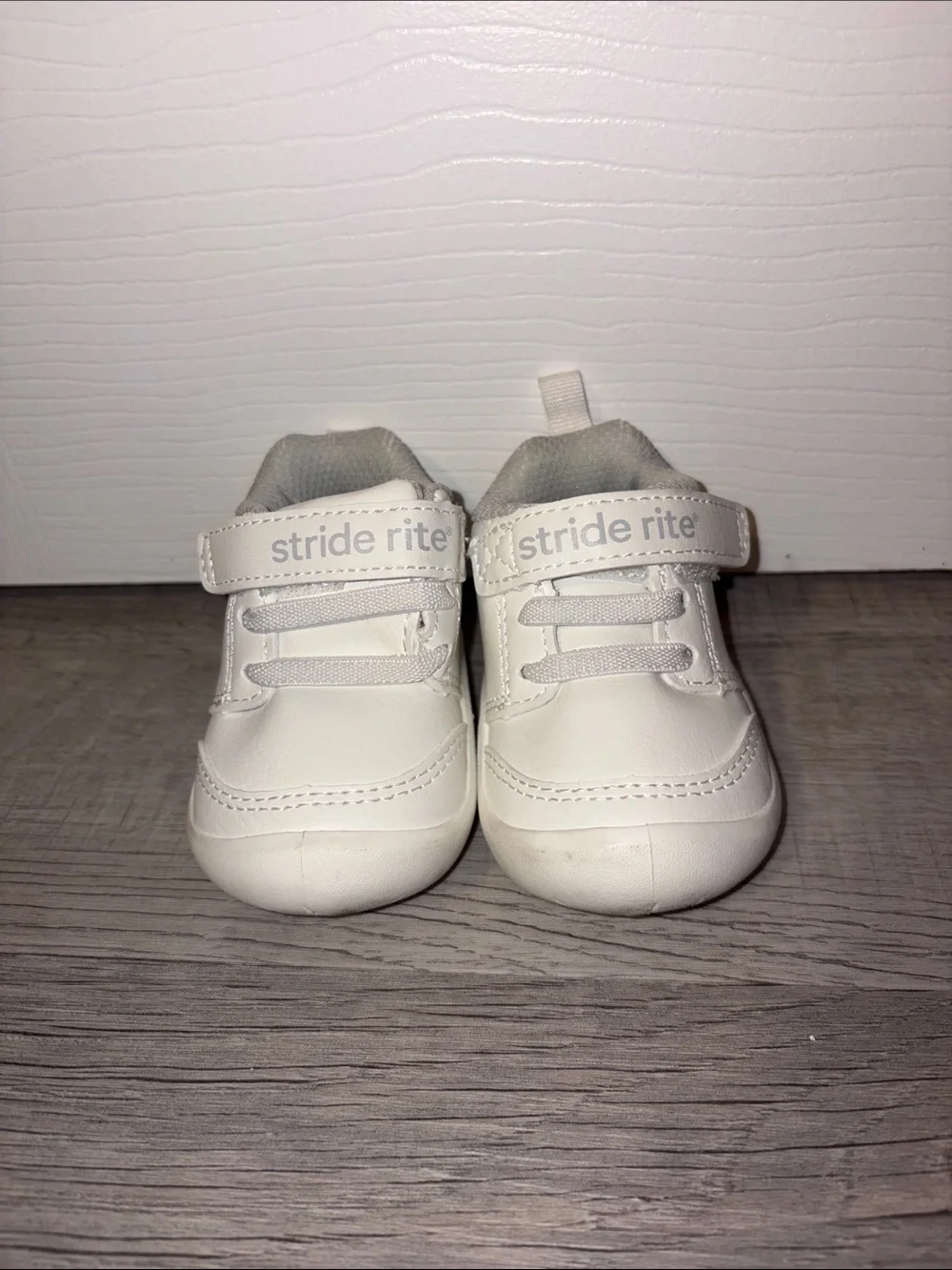 Stride Rite White Baby Walker Shoes with Velcro Strap